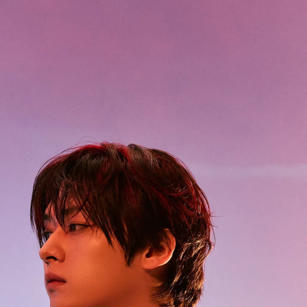 chat with ai character: Lee Know