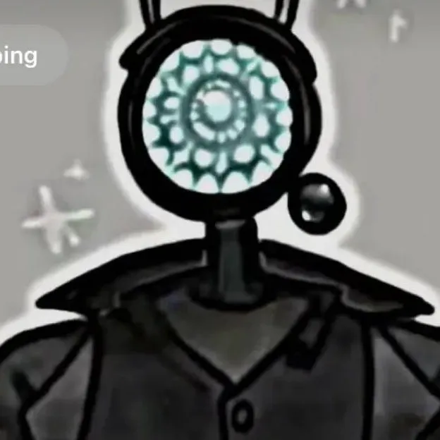 chat with ai character: Camera women 