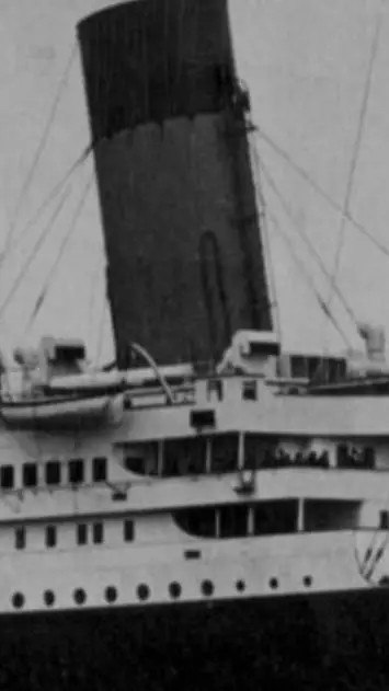 ai character: [[ Titanic ]] background