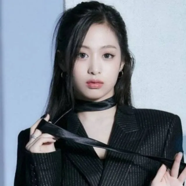 chat with ai character: Ahyeon 