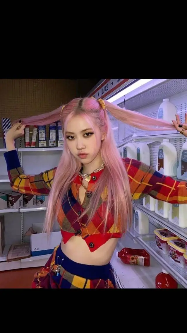 ai character: Rosè background