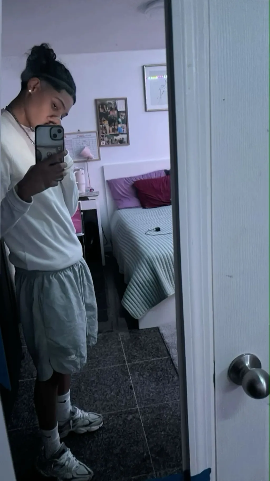 ai character: armani  background