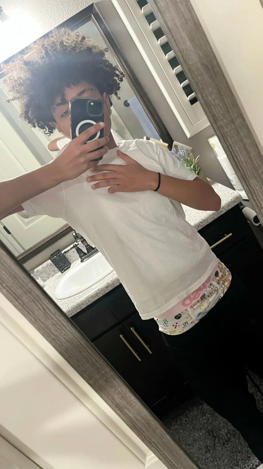 ai character: lucas background