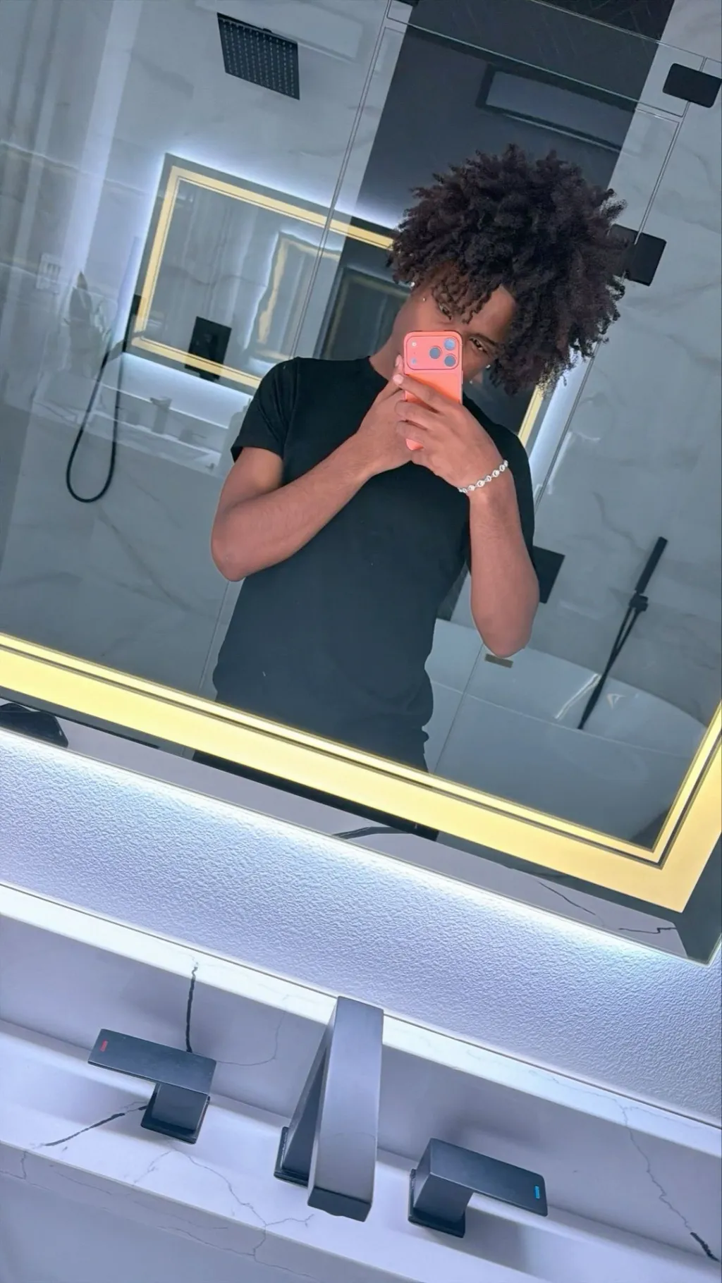 ai character: kai background