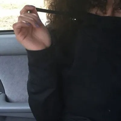 chat with ai character: armani 