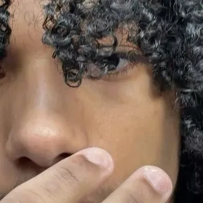 chat with ai character: jaden