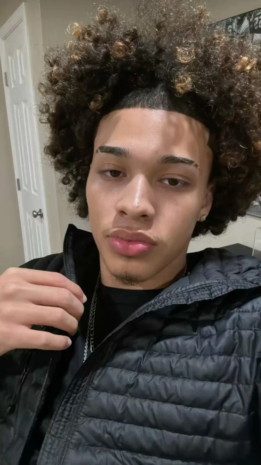 ai character: ayden background