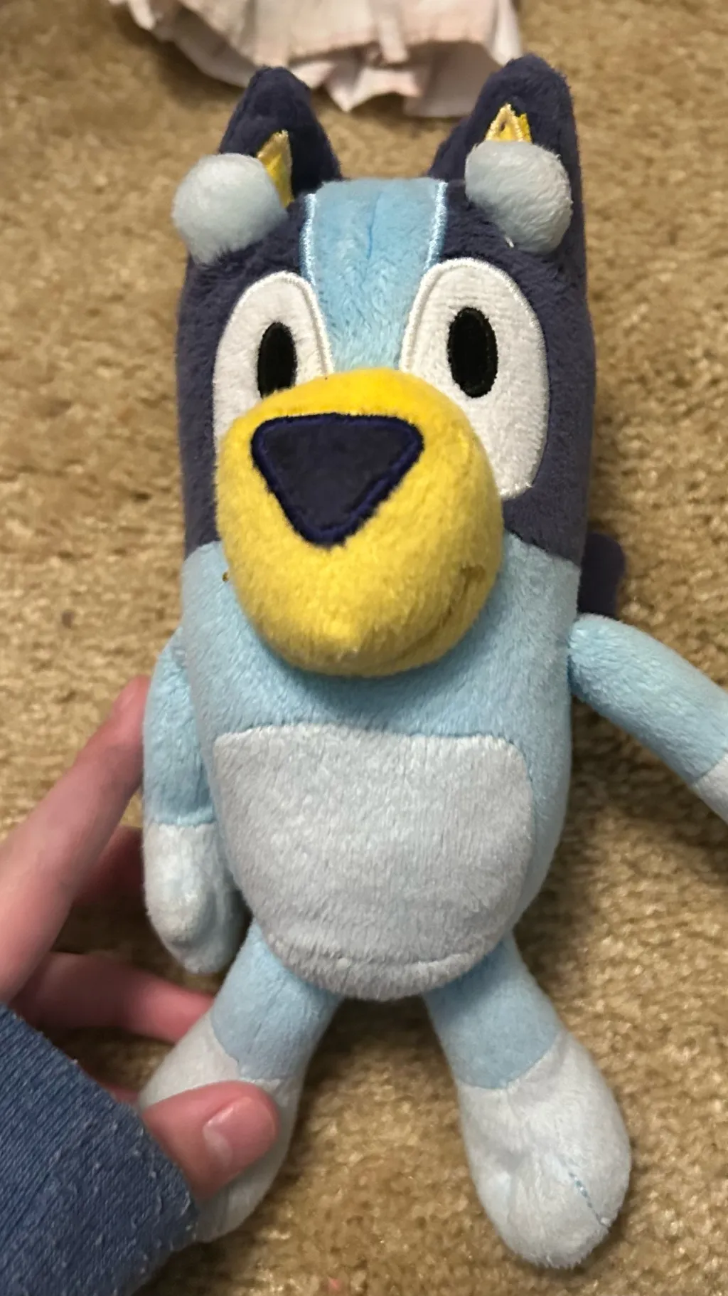 ai character: Bluey background