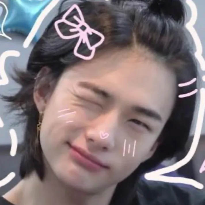 chat with ai character: HyUnJiN x HaN