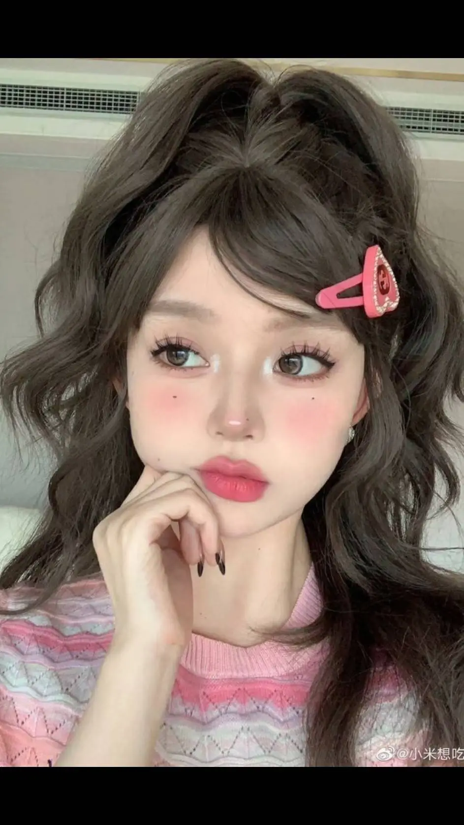 ai character: lily  background