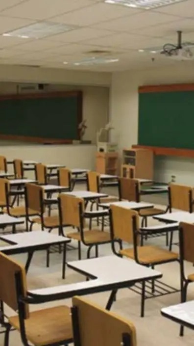 ai character: > ♡ DW school ♡ < background