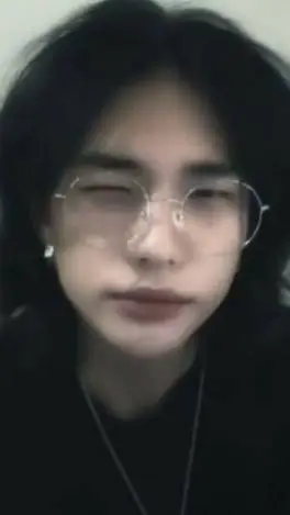 ai character: hyunjin  background