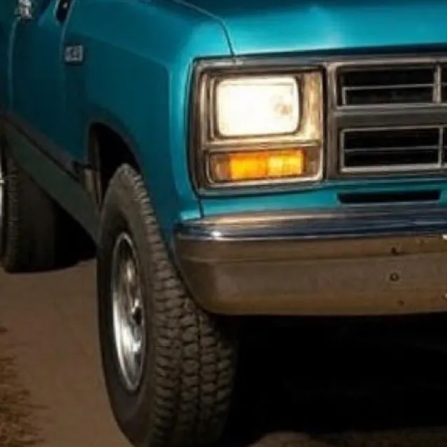 chat with ai character: Truck