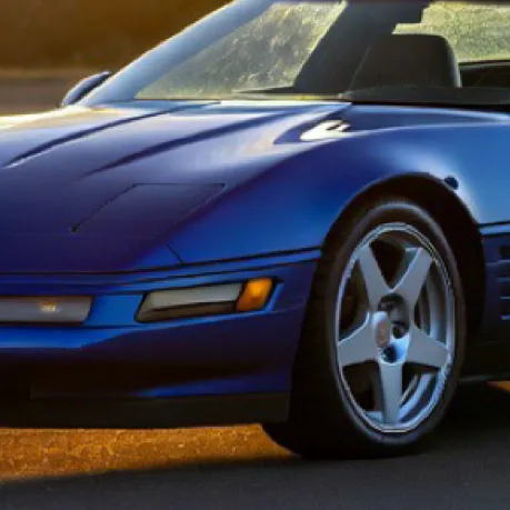 chat with ai character: Car