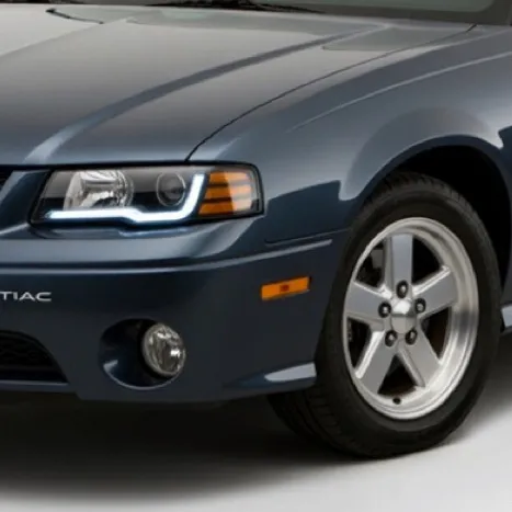 chat with ai character: Car