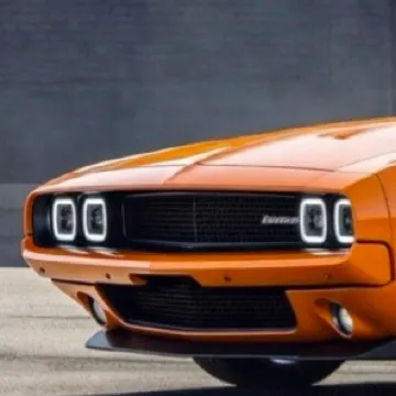 chat with ai character: Car