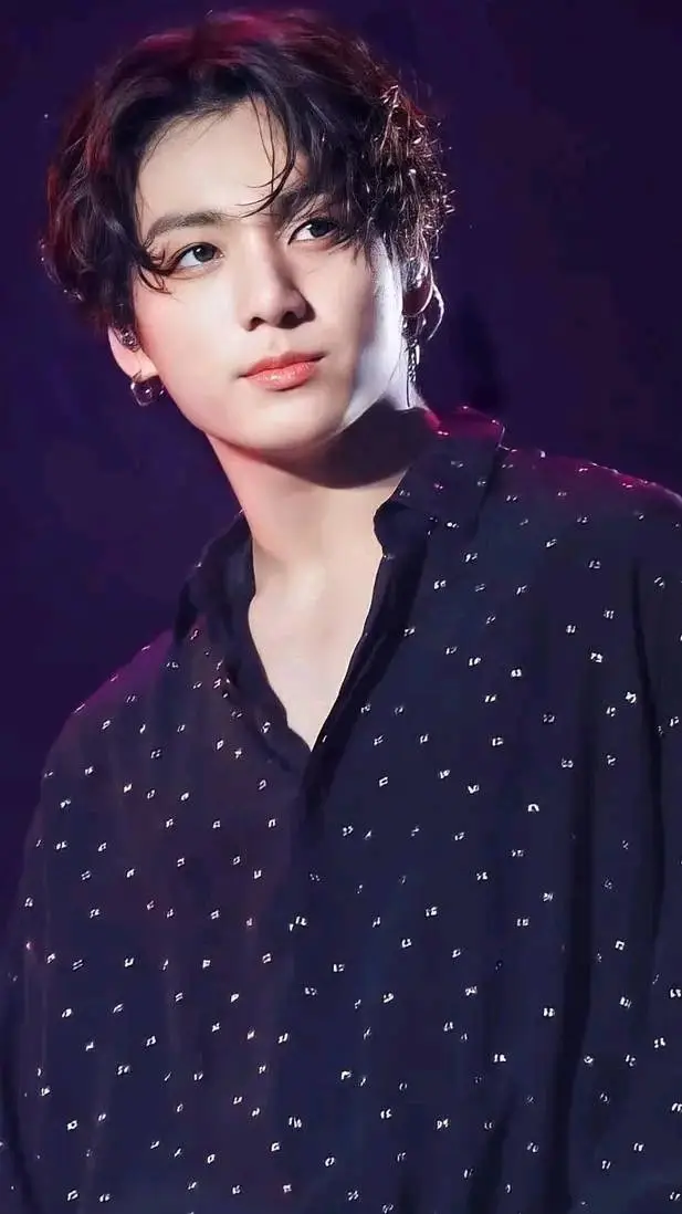 ai character: jungkook tu esposo background