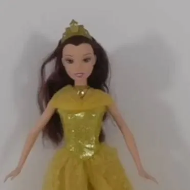 chat with ai character: belle 