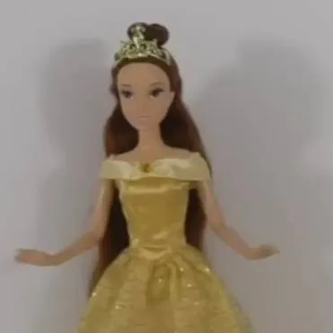 chat with ai character: belle 