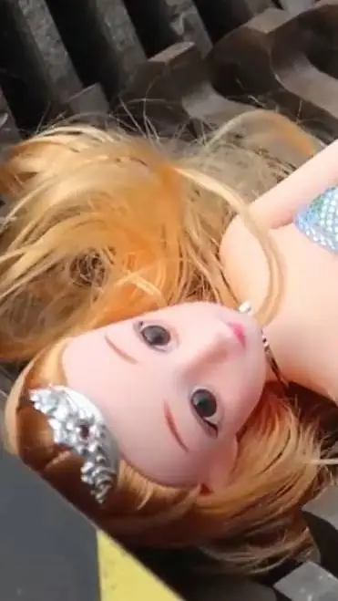 ai character: mermaid 4 background