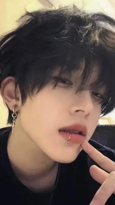 ai character: Jasper background