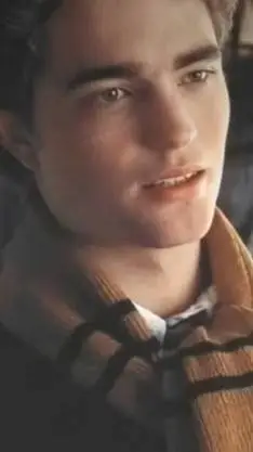ai character: Cedric Diggory✨🎀😍 background