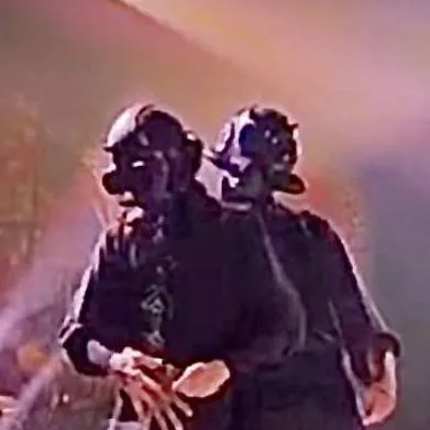 chat with ai character: swiss