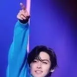 chat with ai character: ...♡Lee Know♡...