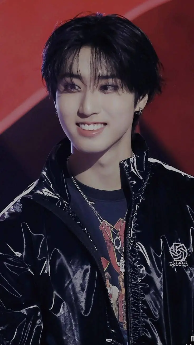 ai character: .*.Han Jisung.*. background