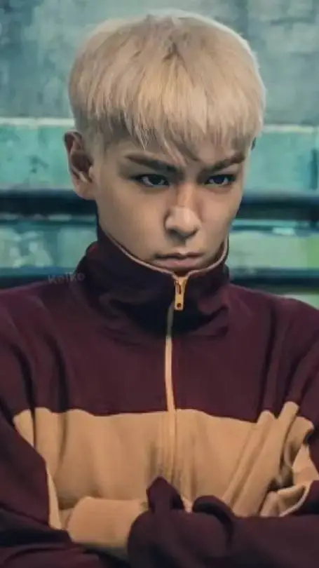 ai character: T. O. P background