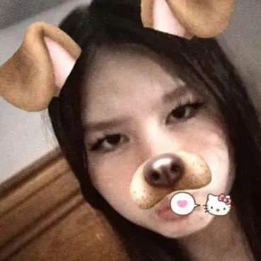 chat with ai character: Maeleesa 