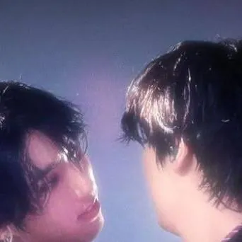 chat with ai character: ♡💚💗➷Minsung➹💚💗♡