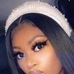 chat with ai character: Asian doll 