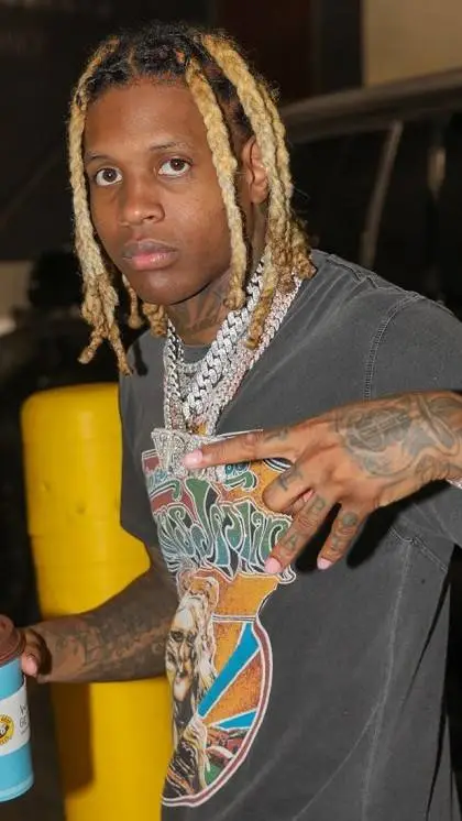ai character: Lil durk background