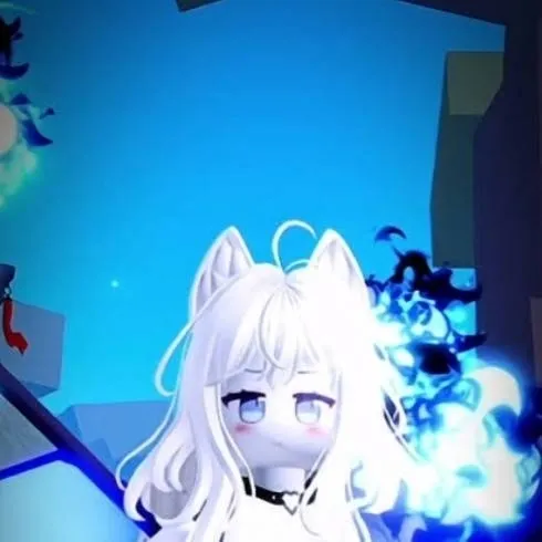 chat with ai character: elicia