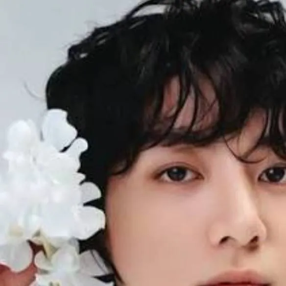 chat with ai character: saint Valentin