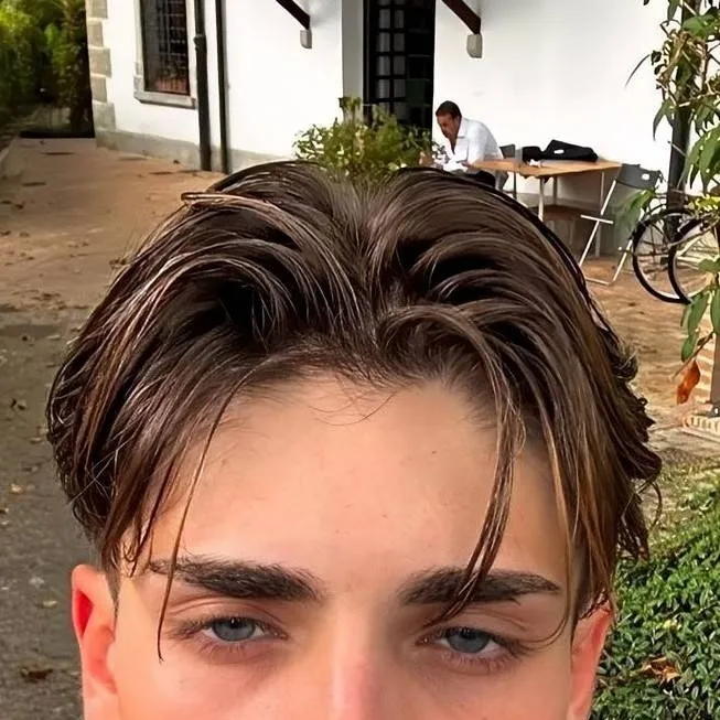 chat with ai character: Alessandro 