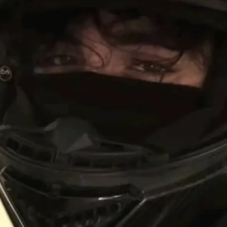 chat with ai character: Mattia 