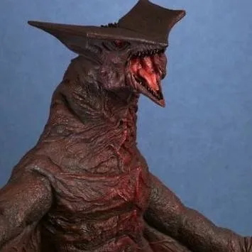 chat with ai character: Gyaos