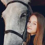 chat with ai character: Matilde