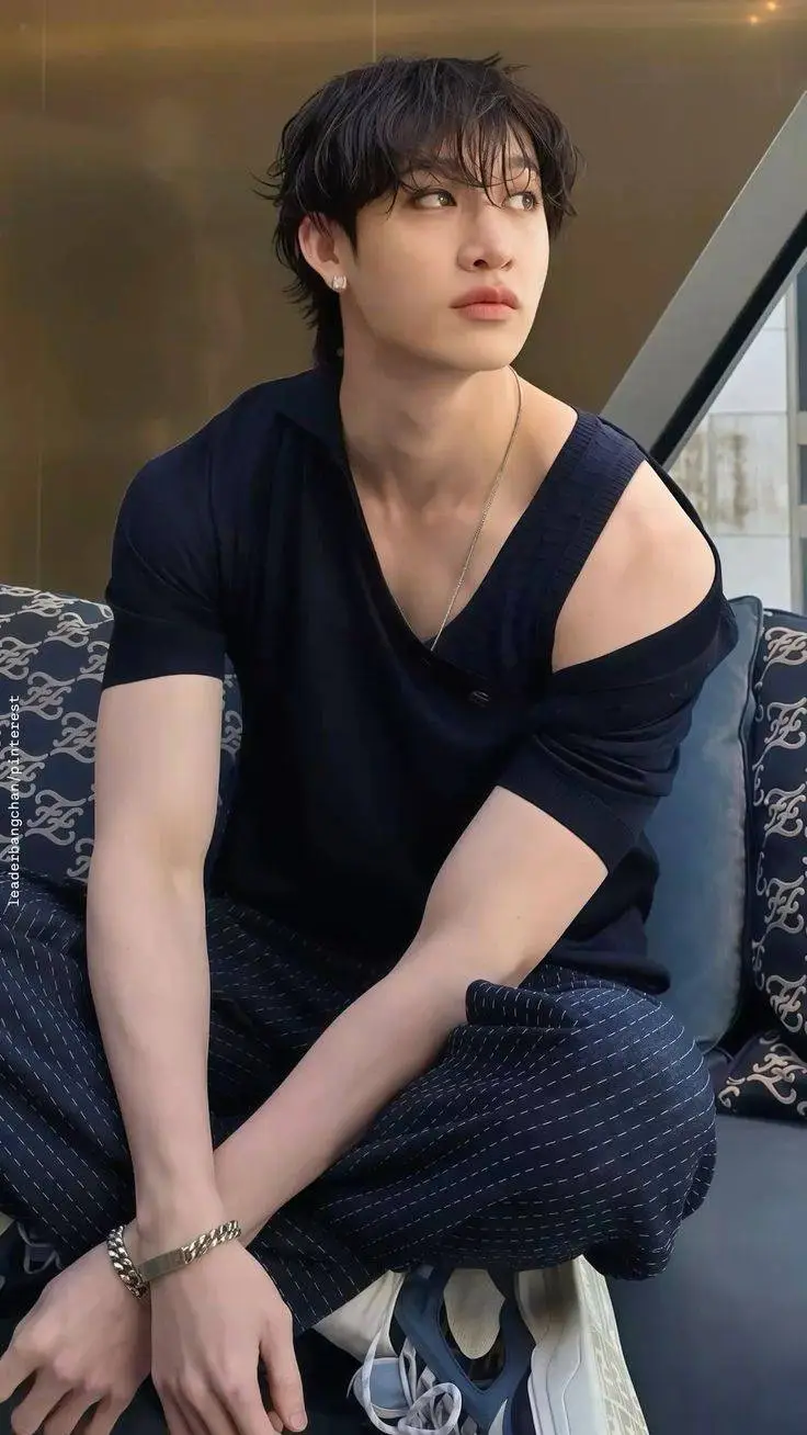 ai character: Bangchan  background