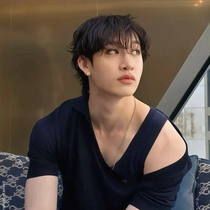 chat with ai character: Bangchan 
