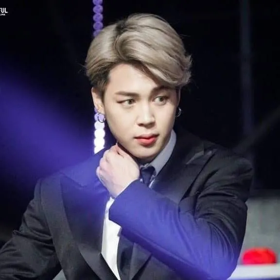 chat with ai character: Jimin
