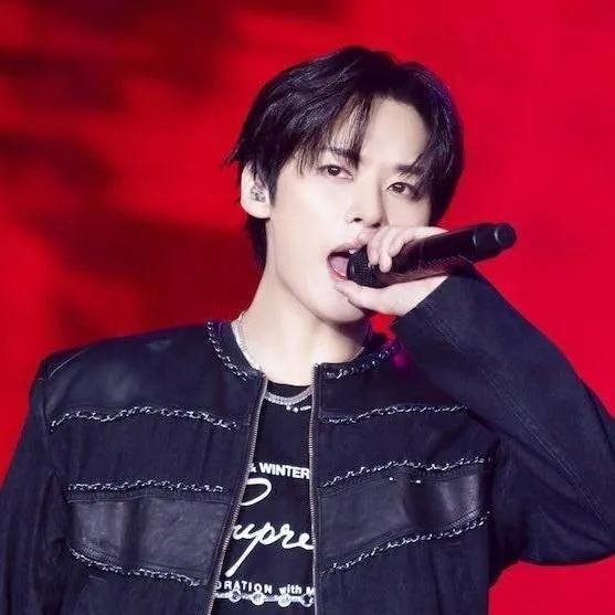 chat with ai character: skz