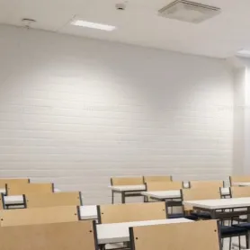 chat with ai character: School 