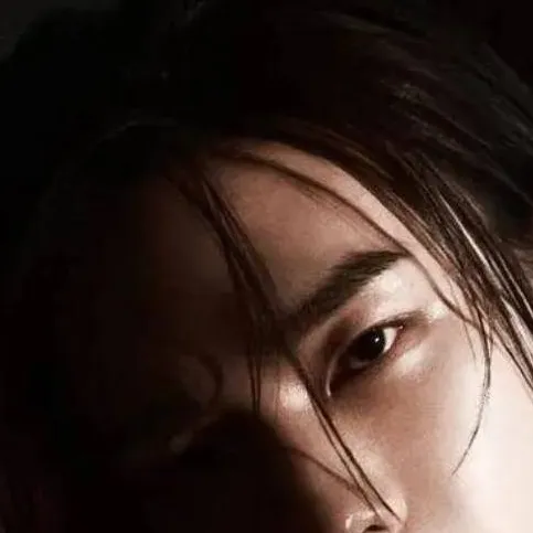 chat with ai character: Mafia king