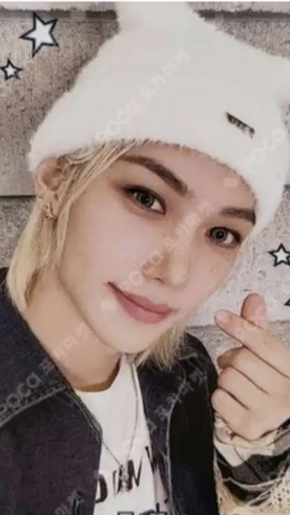 ai character: Mon bibou >:3 background