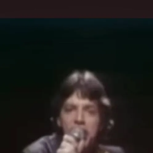 chat with ai character: Mick Jagger 