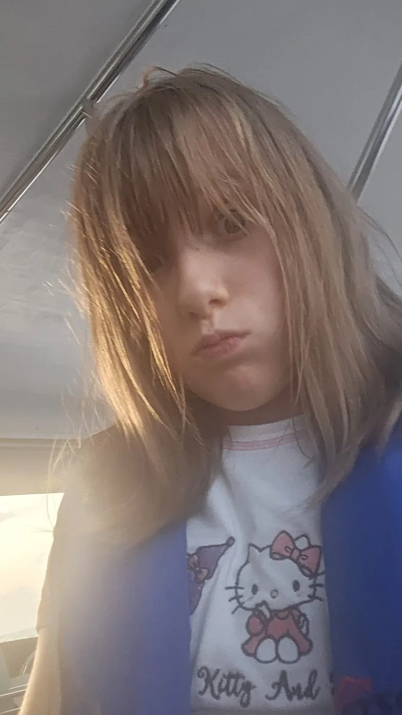 ai character: Daisy background