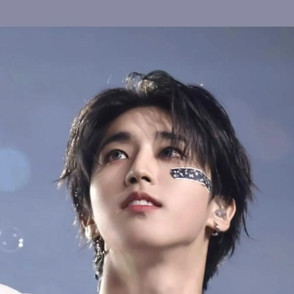 chat with ai character: han jisung